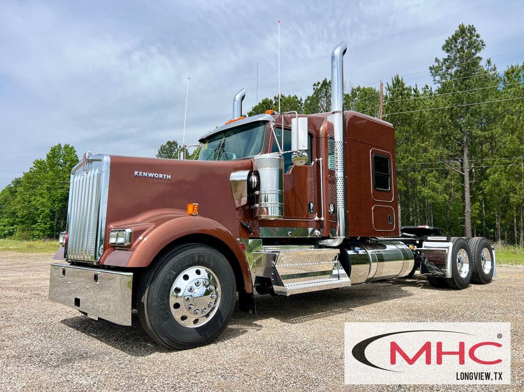 New 2027 KENWORTH W900L image 3