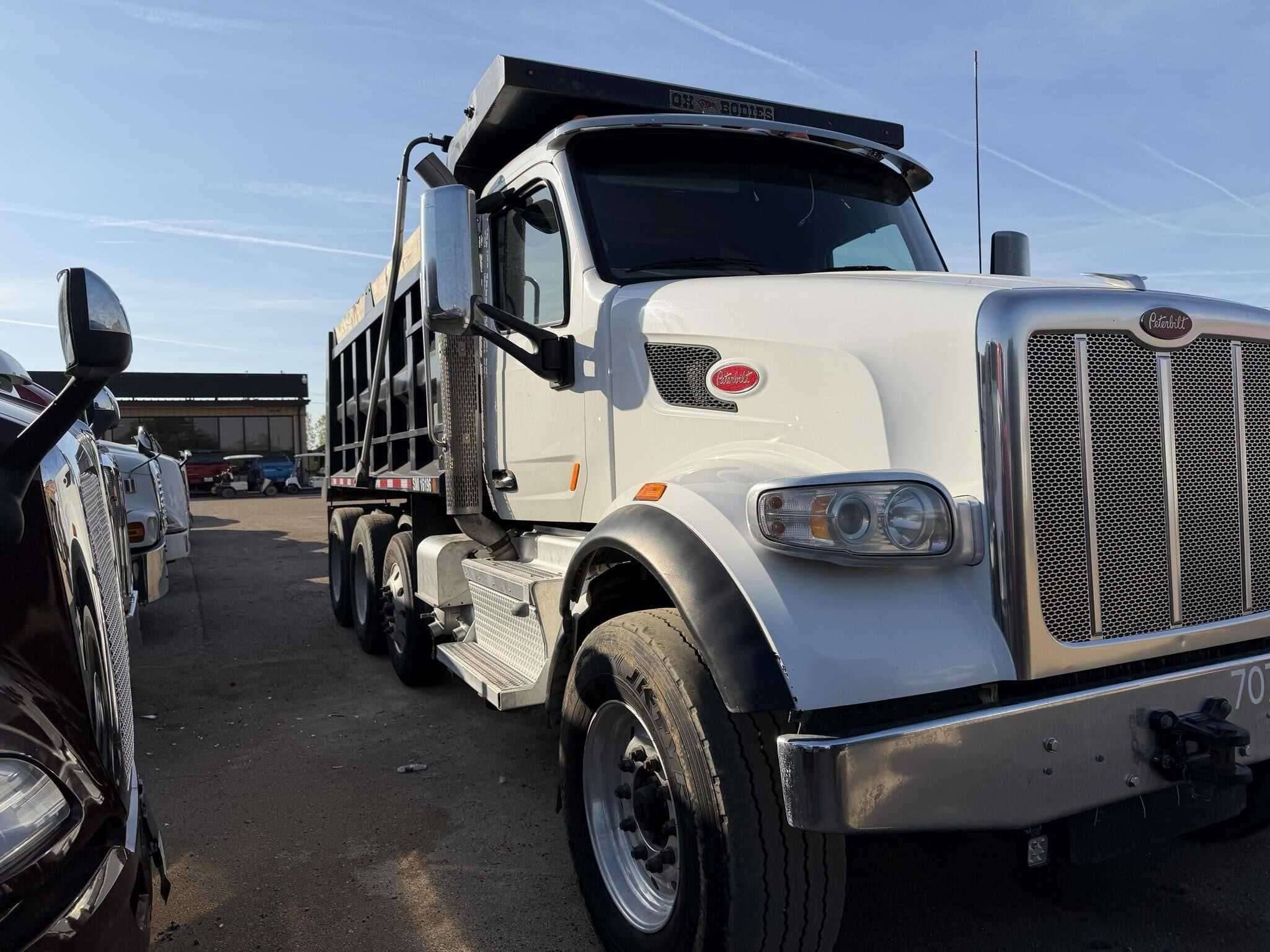 2019 Peterbilt 567 image 5