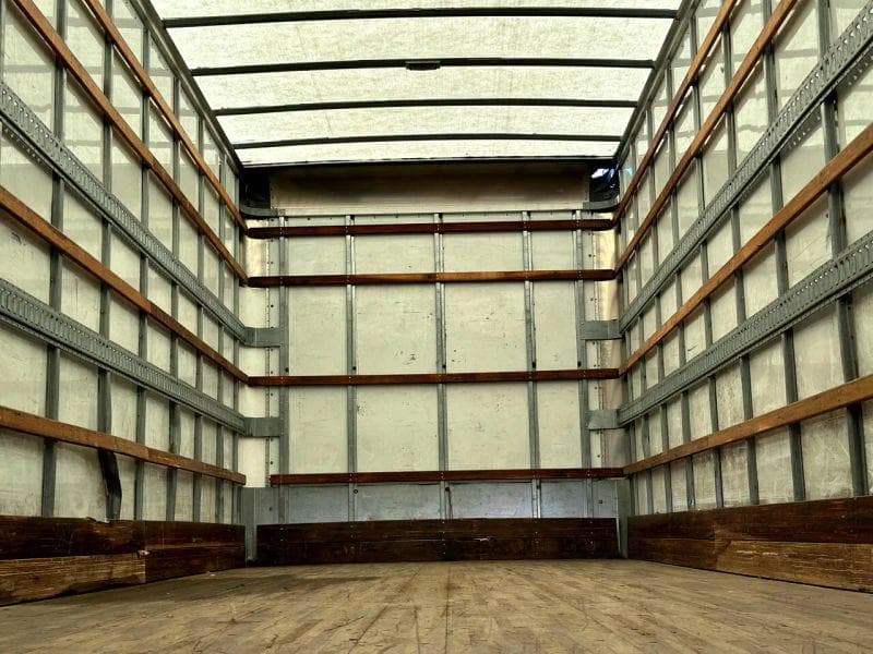 2019 Freightliner Cascadia 125 image 8