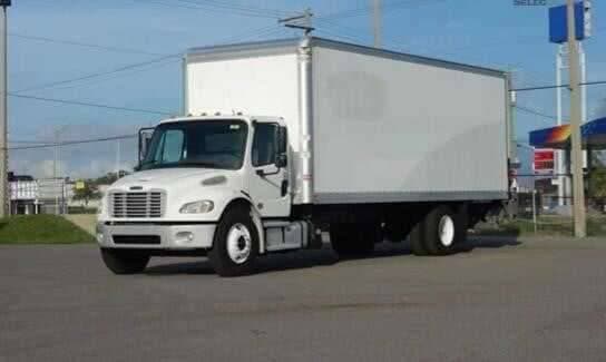 2021 Freightliner M2 image 3
