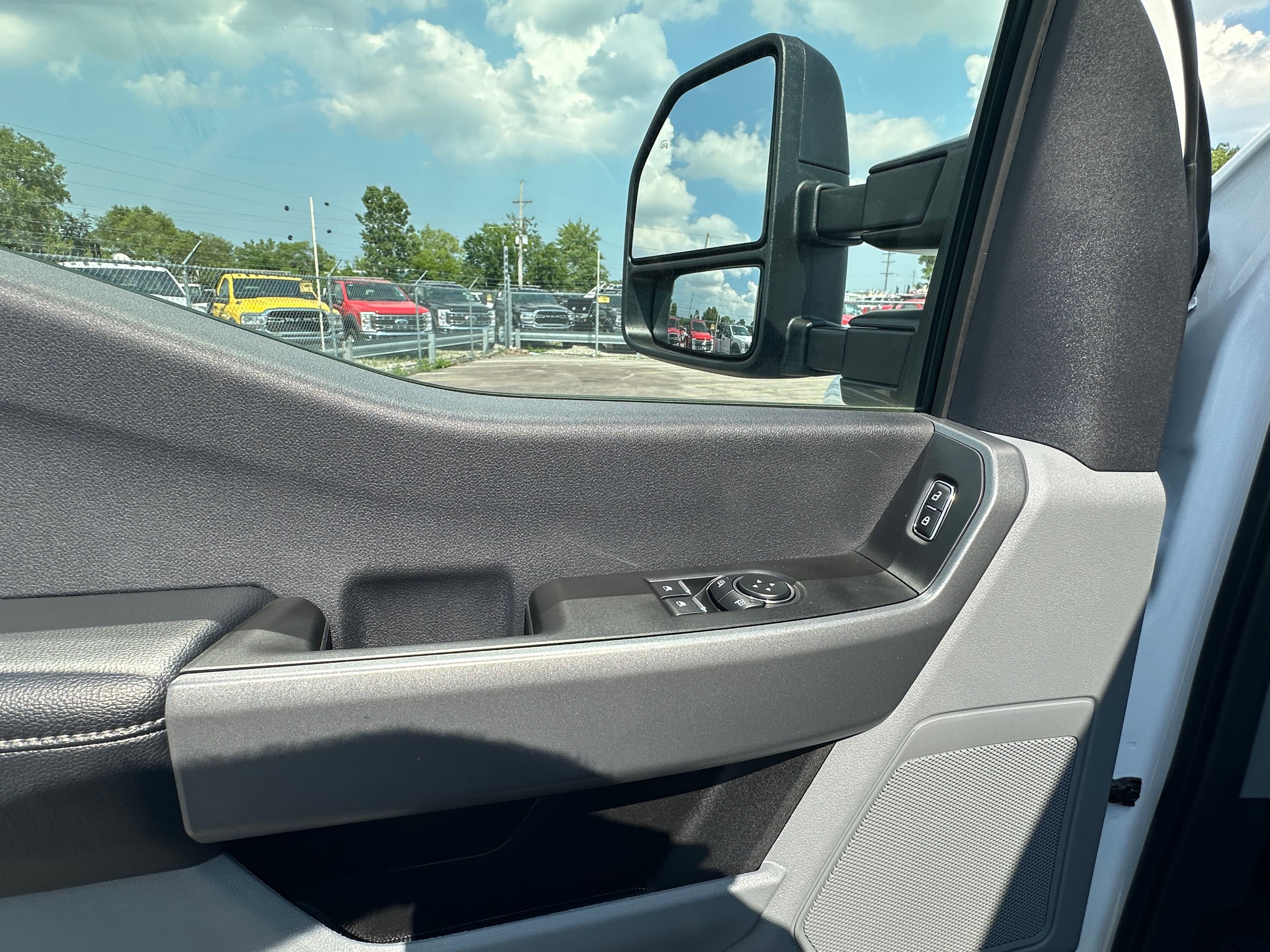 2024 Ford F-550 F Series Super Duty XLT WITH A 19.5' CENTURY STEEL  (SK#: 6055C) image 10