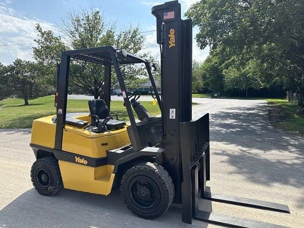 2005 YALE GDP080LJ image 8