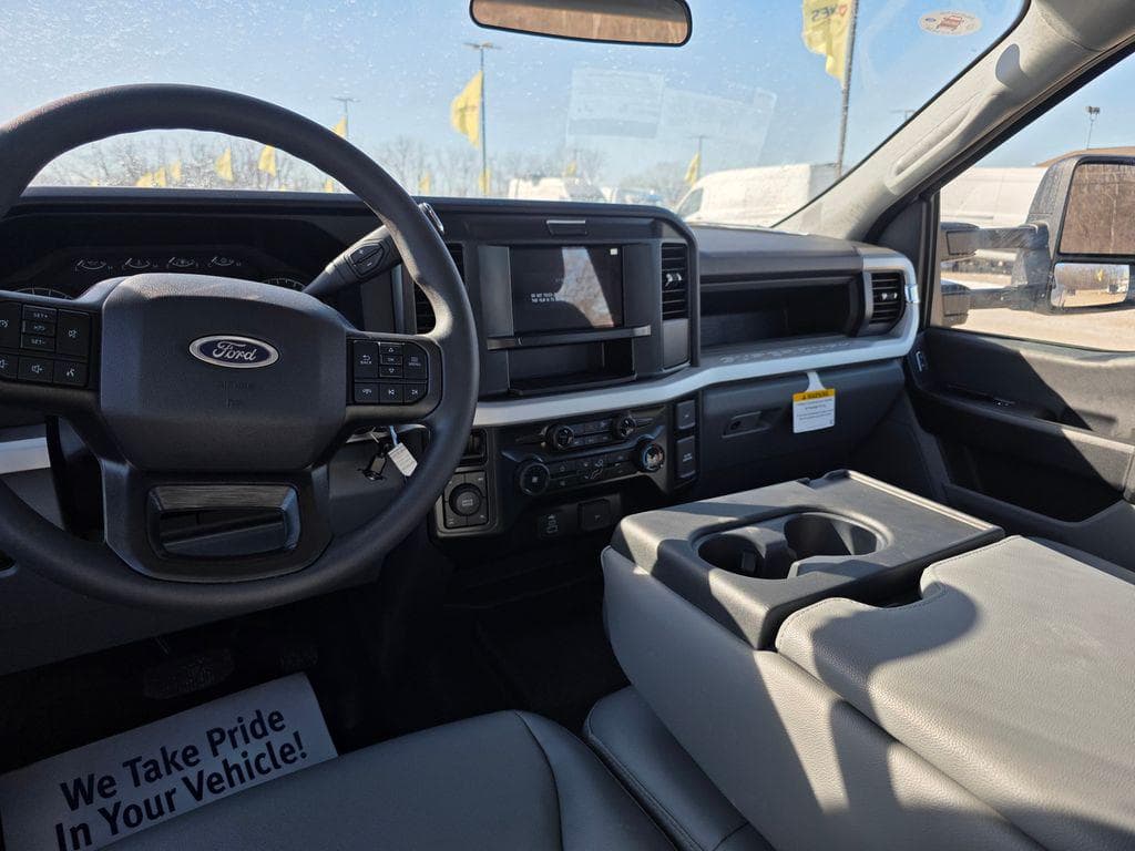 2026 Ford F-550SD XL Service Utility Body image 46
