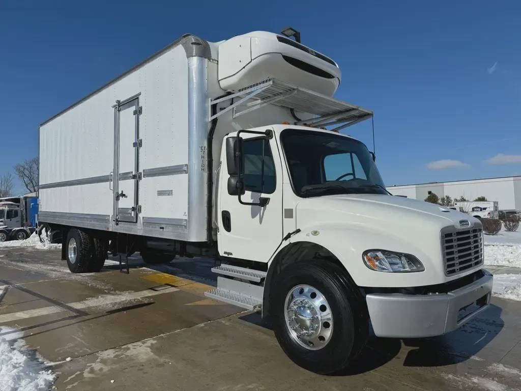Used 2019 FREIGHTLINER Reefer/Refrigerated Truck, Catering Truck - Food Truck, Beverage Truck - BUSINESS CLASS M2 For Sale image 1