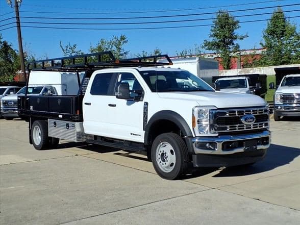 2025 Ford F450 image 1