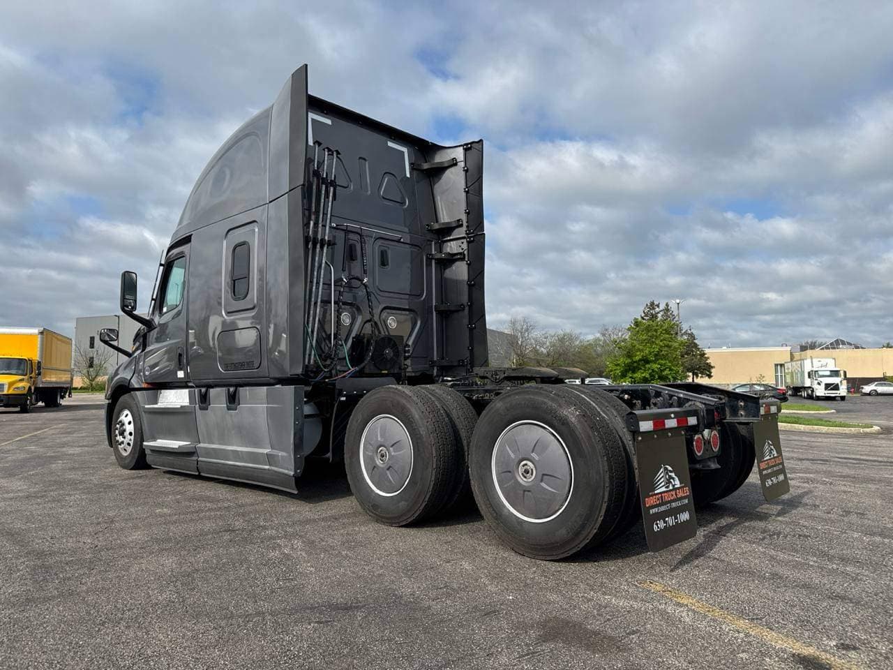 2022 Freightliner Cascadia 126 image 6