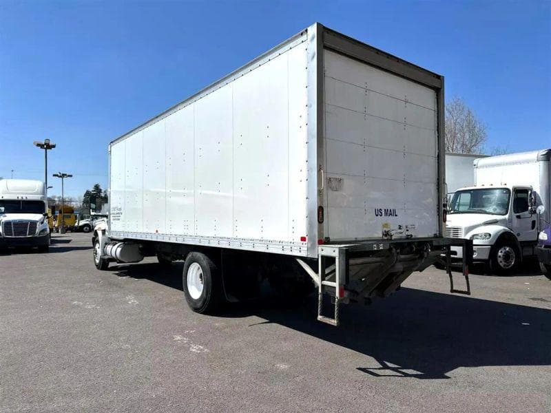 2020 International MV607 image 6