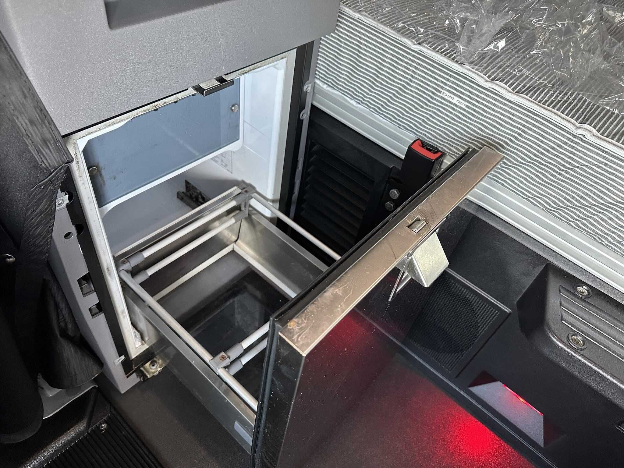 Used 2022 MACK ANTHEM Conventional - Sleeper Truck image 13