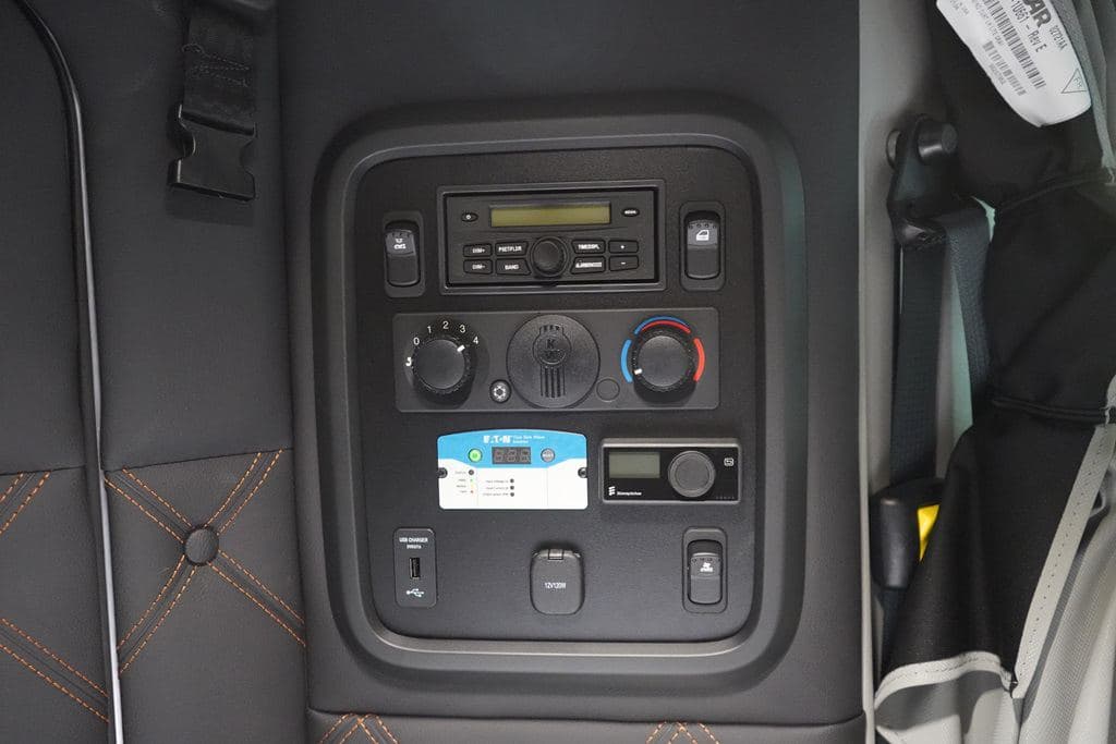 New 2027 KENWORTH W990 image 8