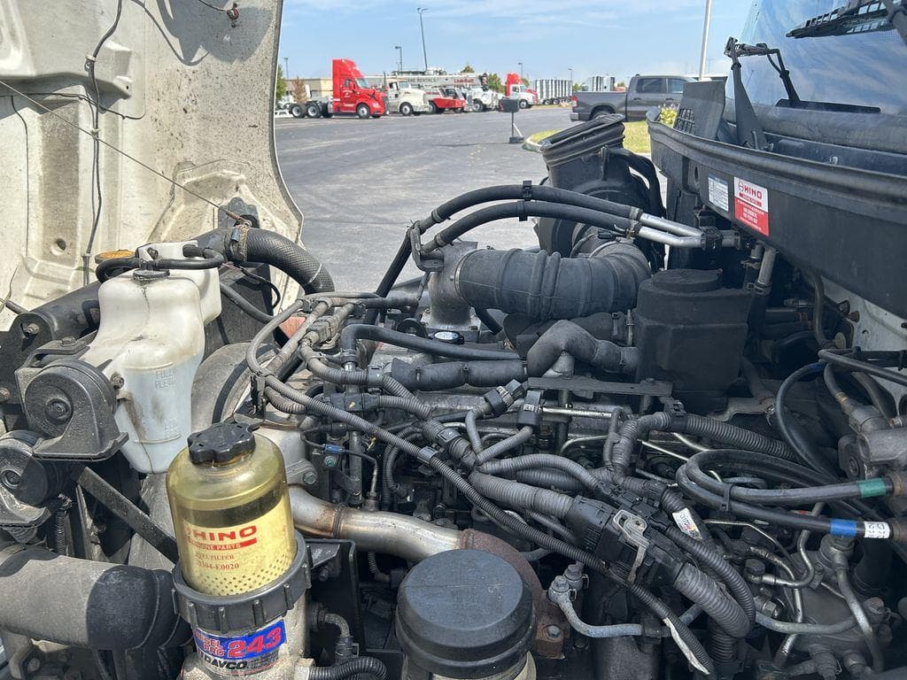 2020 Hino Conventional Type Truck image 12