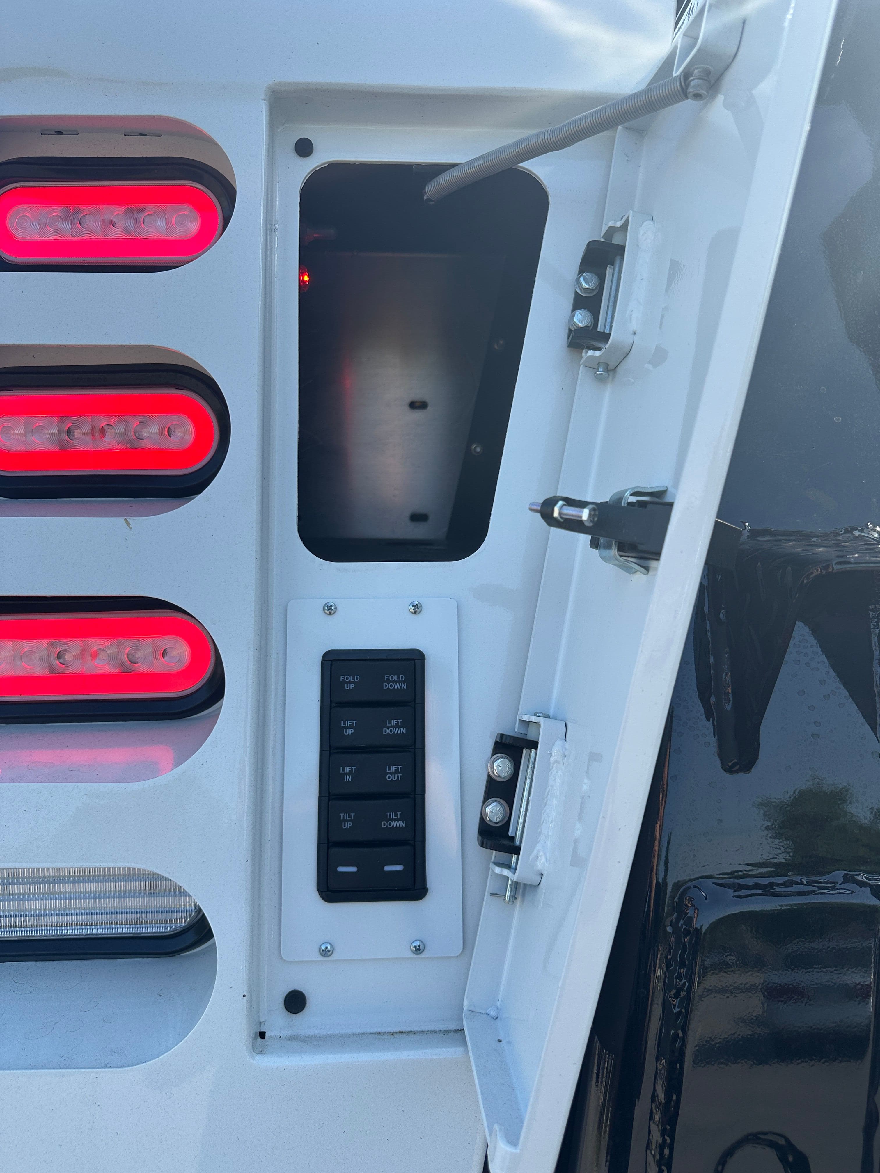 2025 Kenworth T880 WITH A CENTURY 9055XL image 22