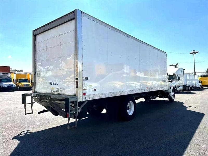 2020 International MV607 image 4