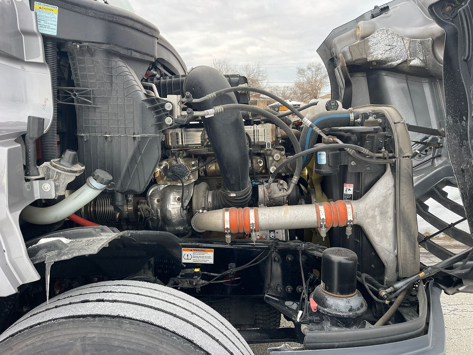 2022 Freightliner Cascadia image 9