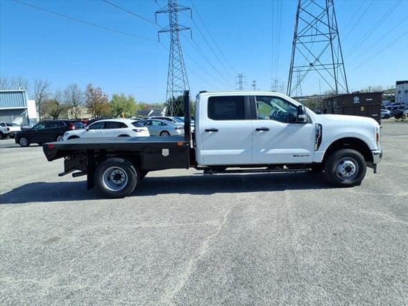 2026 Ford F350 SD XL image 3