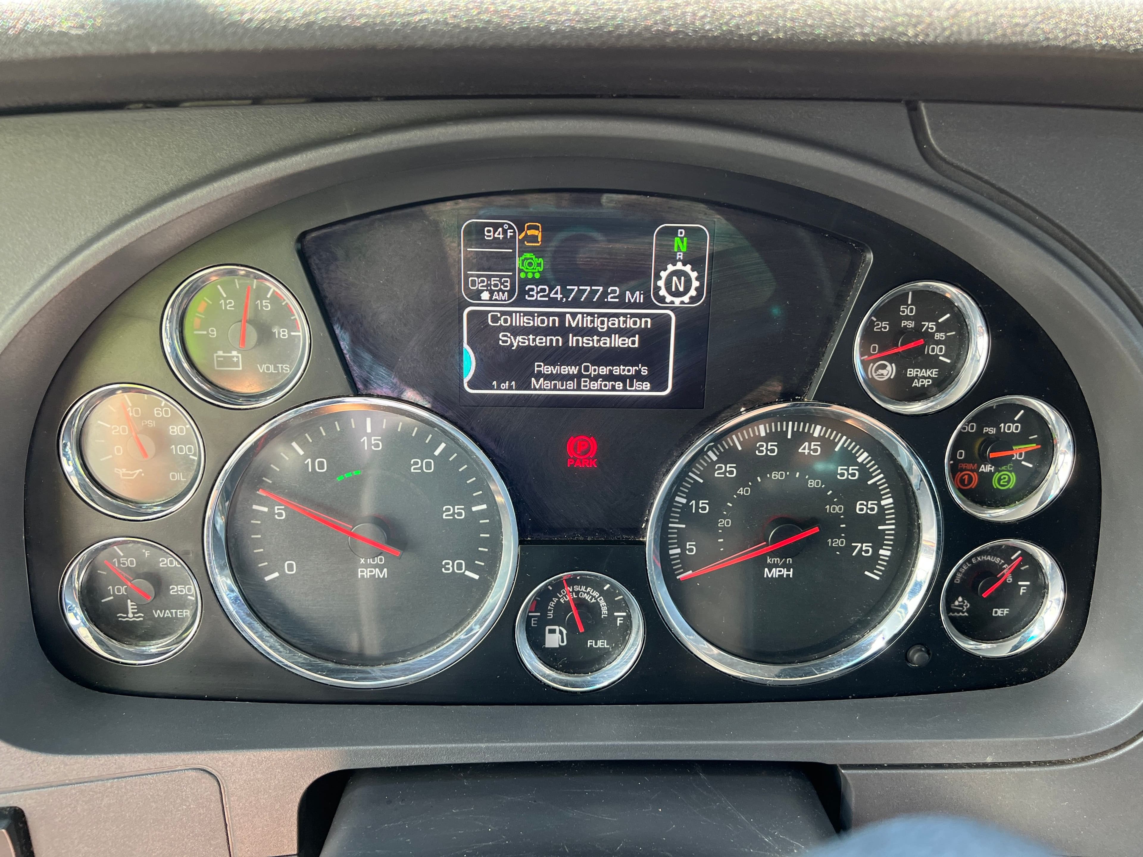 2020 Kenworth T680 image 9