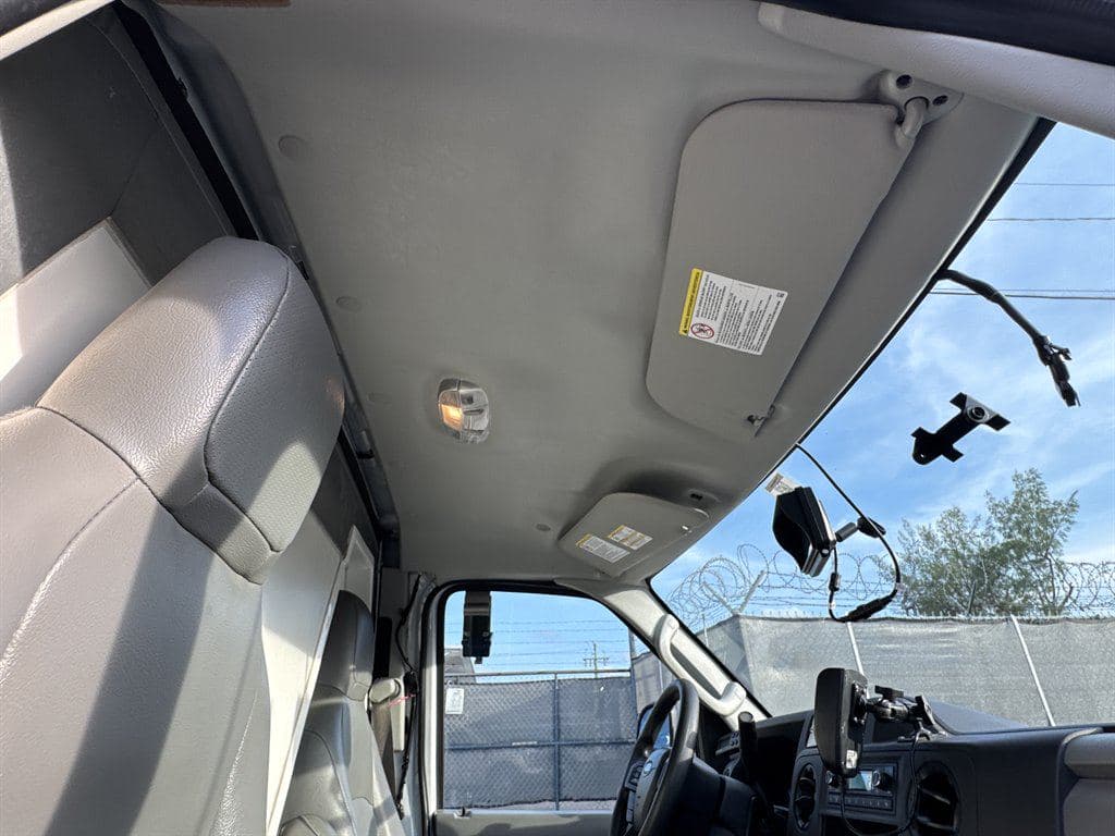 2023 Ford E350 Cutaway image 48
