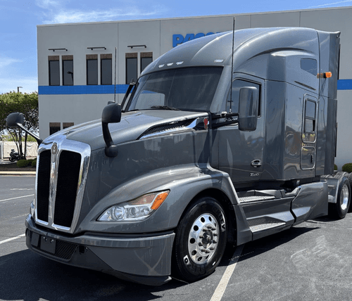 2023 Kenworth T680