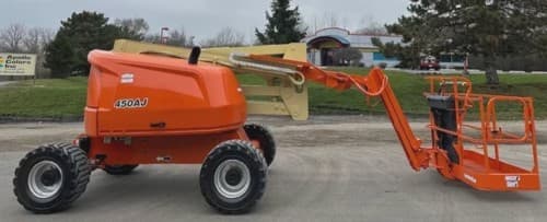 2017 JLG 450AJ