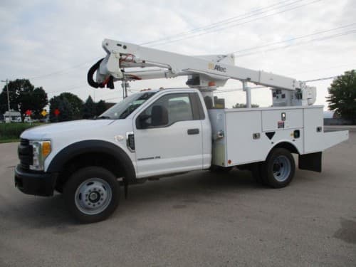 2017 Ford F550 BUCKET TRUCK 4X4