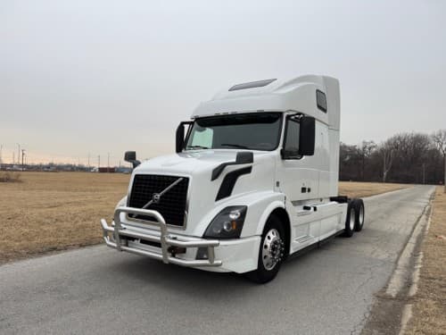 2018 Volvo VNL670