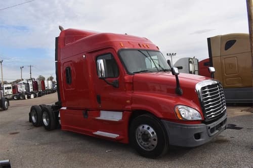 2013 Freightliner Cascadia 125