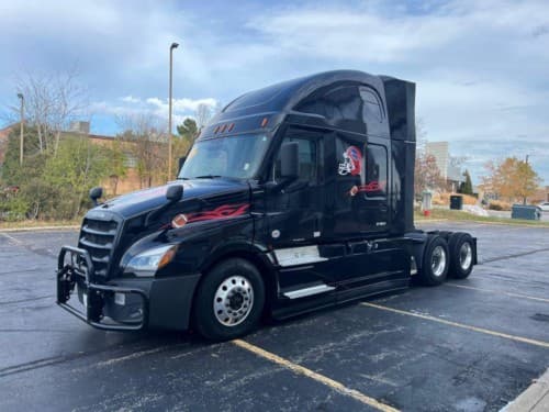 2023 Freightliner Cascadia