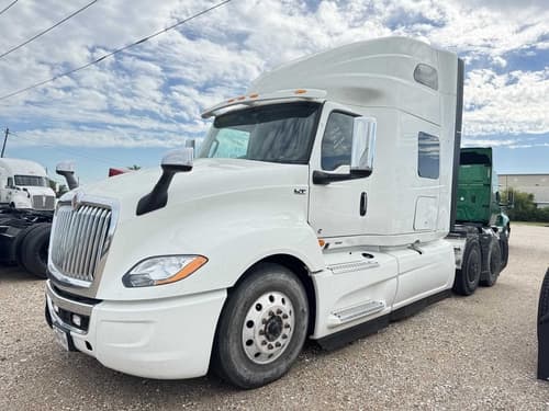 2023 International LT625