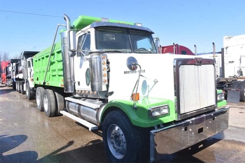 2015 Western star 4900EX image 3