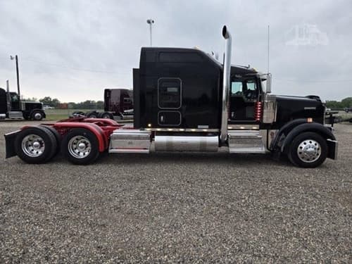 2021 Kenworth W9 Series