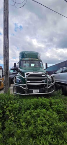 2023 Freightliner Cascadia 126