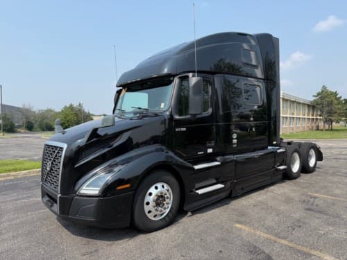 2020 Volvo VNL860 