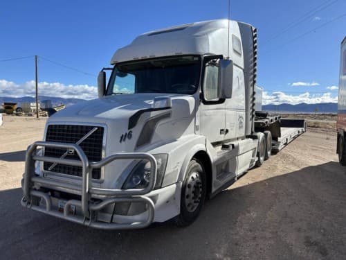 2016 Volvo VNL64T670