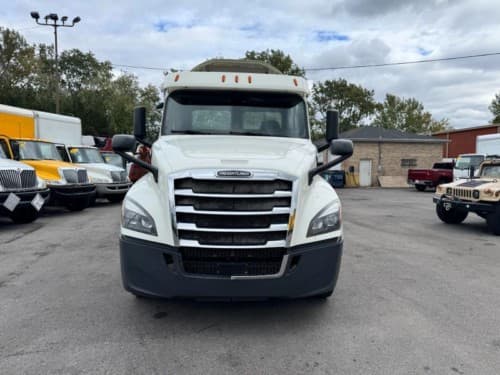 2018 Freightliner Cascadia