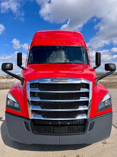 2022 Freightliner Cascadia 126 image 6