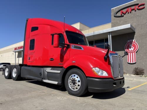 Used 2022 KENWORTH T680