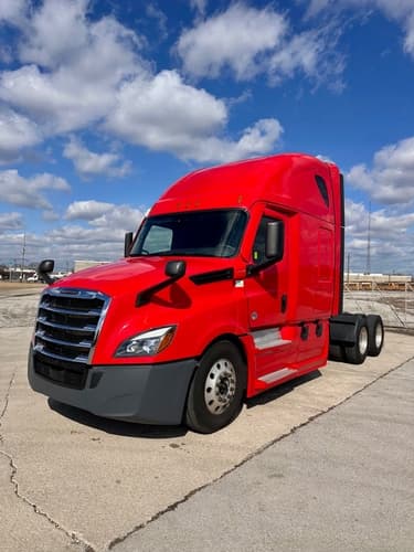 2022 Freightliner Cascadia 126