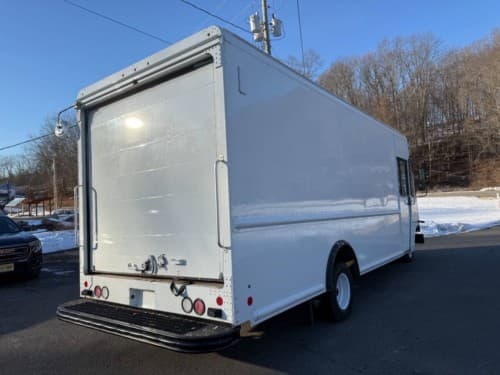 2018 Ford E-Series