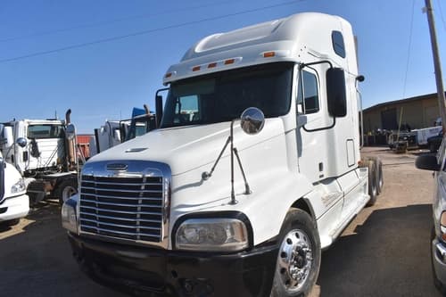 2010 Freightliner CST120