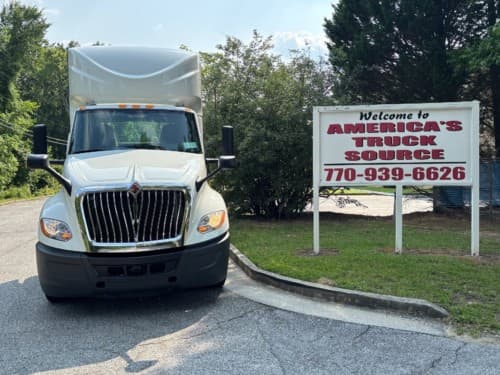 2020 International LT625