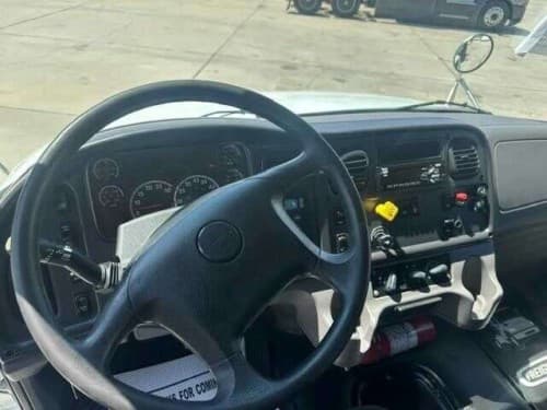 2020 Freightliner M2