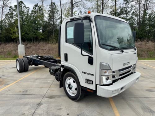 New 2026 ISUZU NPR-HD