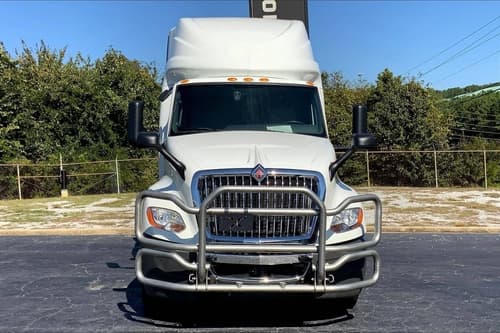 2022 International LT625 Sleeper Semi Truck - 73" Raised Roof Sleeper, Cummins 400HP, 12 Speed image 3