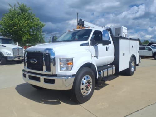 2025 Ford F750 SD