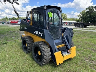 2018 DEERE 324E 5686