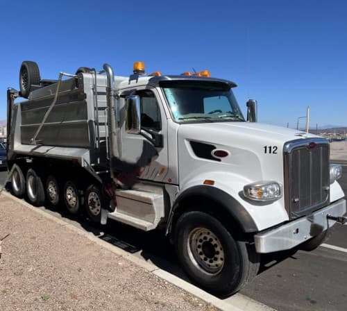 2020 Peterbilt 567