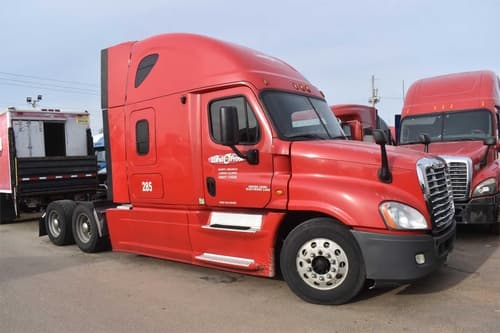 2013 Freightliner Cascadia 125