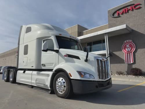 2022 Peterbilt 579