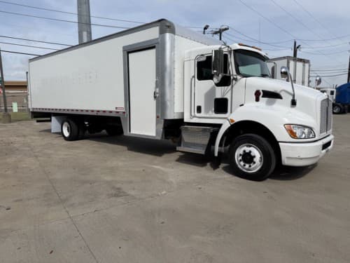 Used 2023 KENWORTH T270