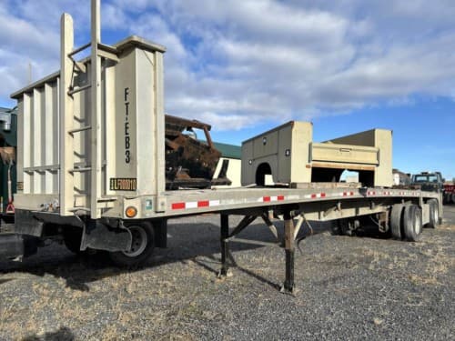 2001 REITNOUER INC Reitnouer Inc Trailers