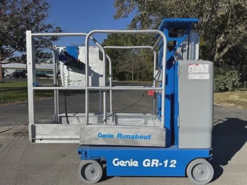2016 GENIE GR12